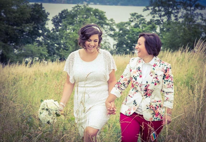 Wedding picture of Lindsay and her wife